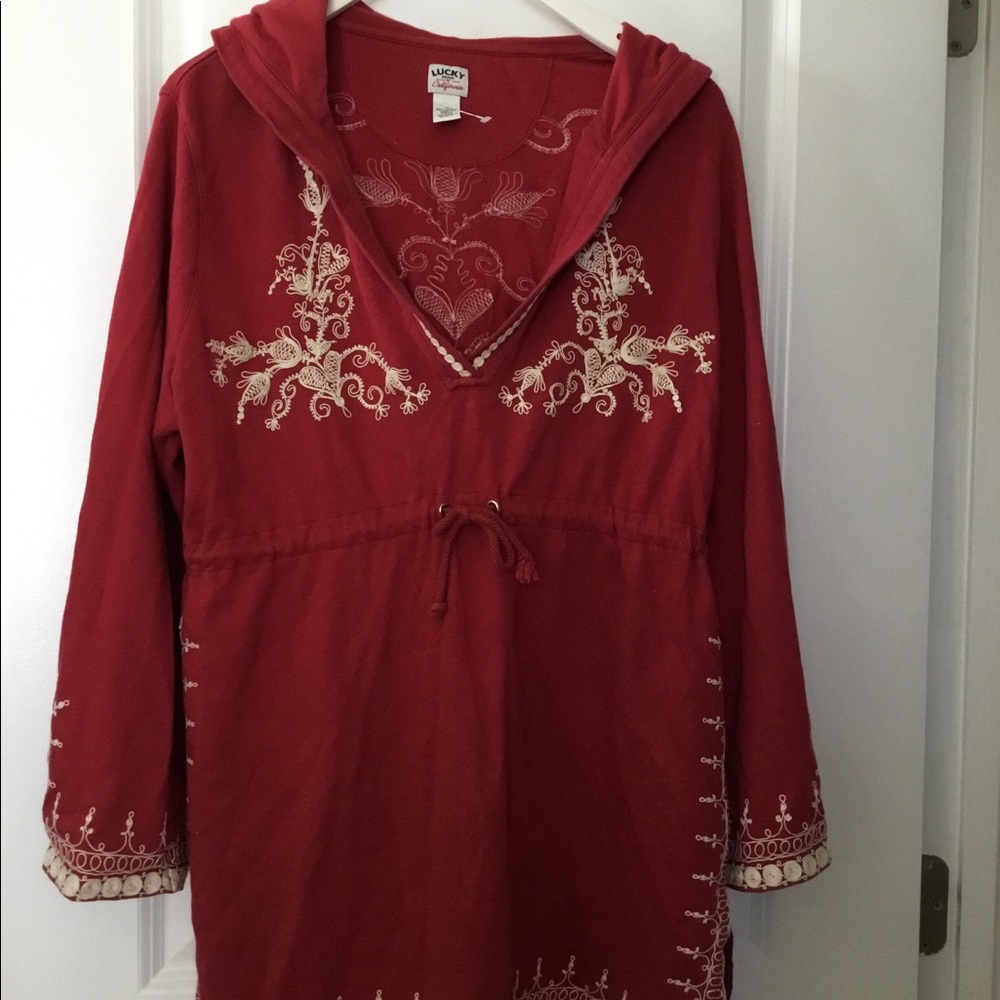 Lucky beach/pool cover up